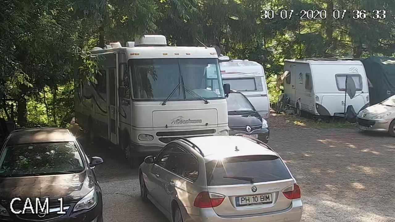 Camping Aviator Busteni, Camere Bagian luar foto