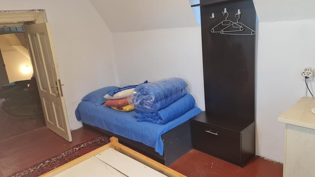 Camping Aviator Busteni, Camere Bagian luar foto